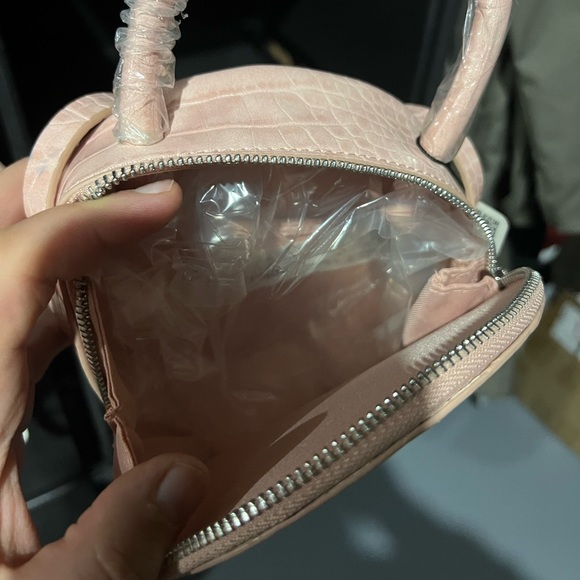ZARA CIRCULAR LIGHT PINK CROCODILE PURSE - Picture 4 of 5